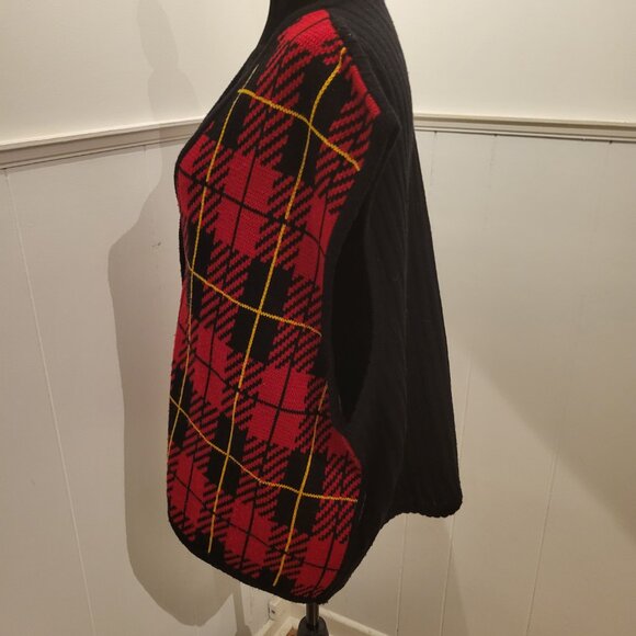 XL Vintage red and black plaid pattern vest  by Tally Ho - Picture 4 of 8